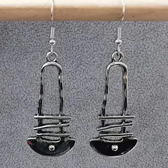 925 Sterling Silver Plated Boho Geometric Drop Earrings - Picture 2 of 4